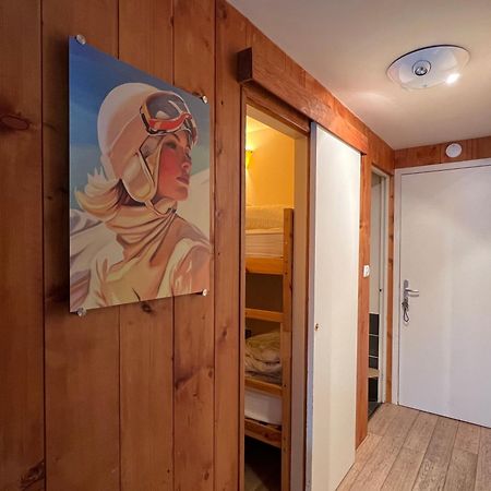 Dernier Etage Avec Vue Sur Les Montagnes Emplacement Exceptionnel Au Coeur De Val Thorens Ski Aux Pieds Prestations Incluses Luaran gambar